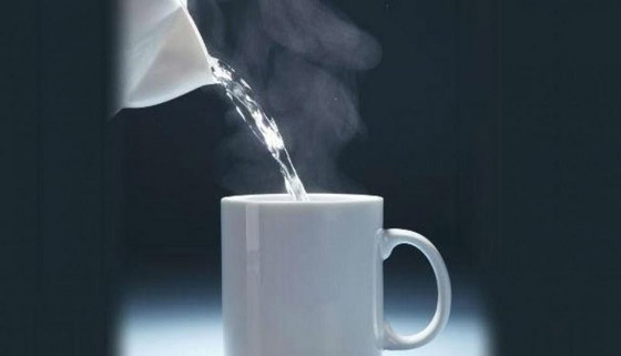 كأس دافئ من الماء صباحا يقيك من هذه الأمراض صورة رقم 3