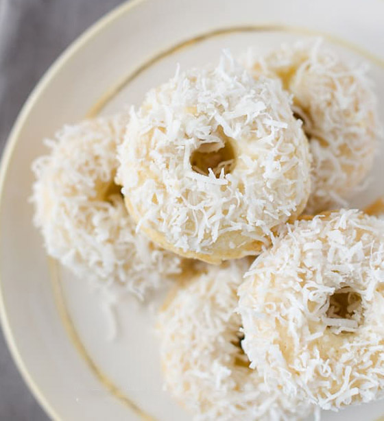 إليكم طريقة تحضير دونات جوز الهند الشهي لمرضى السكري صورة رقم 4