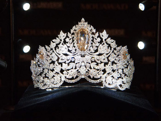 سمراء من جنوب إفريقيا تتوج ملكة جمال الكون 2019.. وتاجها يخطف الأنظار صورة رقم 10