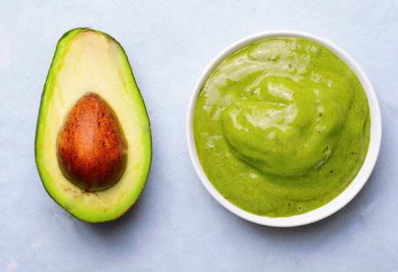 ماسكات الأفوكادو للحفاظ على جمال الشعر والتخلص من تلفه ومشاكله صورة رقم 8 ماسكات الأفوكادو للحفاظ على جمال الشعر والتخلص من تلفه ومشاكله صورة رقم 8