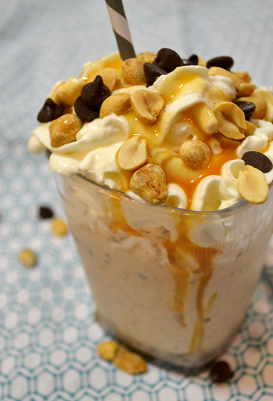 طريقة عمل ميلك شيك السنكرز السهل والشهي والطيب صورة رقم 10 طريقة عمل ميلك شيك السنكرز السهل والشهي والطيب صورة رقم 10