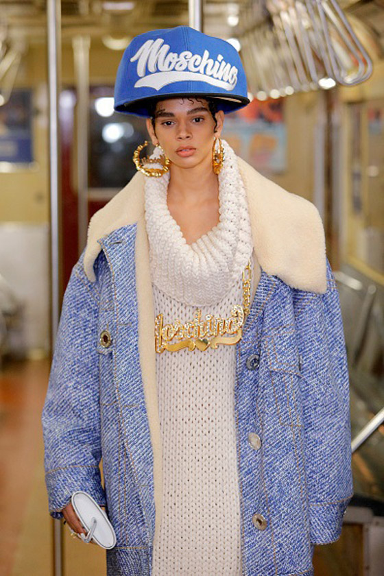 القبعات الضخمة اتجاه جديد للأزياء في 2020 صورة رقم 1