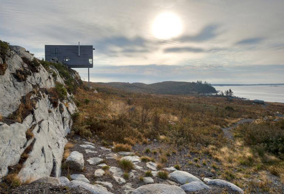 تعرفوا إلى 8 منازل بُنيت في أماكن مستحيلة.. كيف تجربة العيش فيها؟ صورة رقم 1 تعرفوا إلى 8 منازل بُنيت في أماكن مستحيلة.. كيف تجربة العيش فيها؟ صورة رقم 1