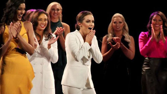 ملكة جمال أمريكا 2020 باحثة في الكيمياء تبهر لجنة التحكيم بتجربة علمية صورة رقم 21 ملكة جمال أمريكا 2020 باحثة في الكيمياء تبهر لجنة التحكيم بتجربة علمية صورة رقم 21