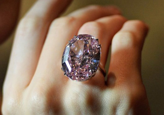 أسعارها خيالية لا تُصدق.. أغلى وأجمل 10 خواتم ماسية في العالم! صورة رقم 9