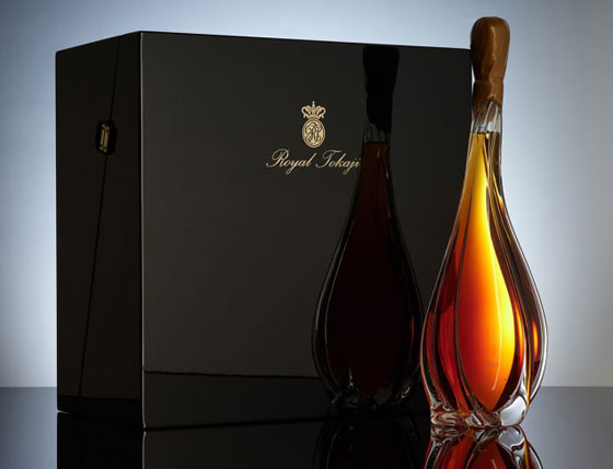 إنتاج أغلى زجاجة نبيذ في العالم... كيف صٌنعت؟ صورة رقم 1 إنتاج أغلى زجاجة نبيذ في العالم... كيف صٌنعت؟ صورة رقم 1