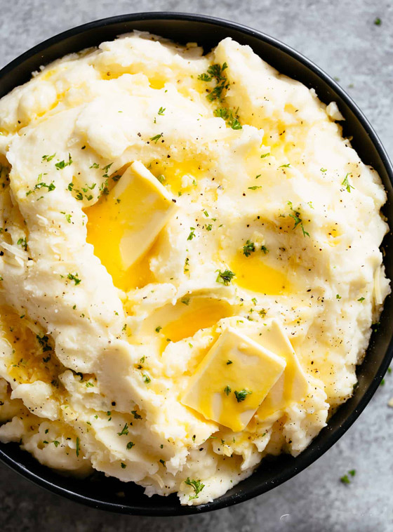 إليكم طريقة تحضير البطاطس المهروسة بالحليب وبالجريفي صوص صورة رقم 14 إليكم طريقة تحضير البطاطس المهروسة بالحليب وبالجريفي صوص صورة رقم 14