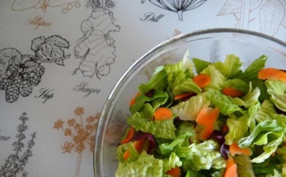 الخس والجزر يحتويان على مادة 