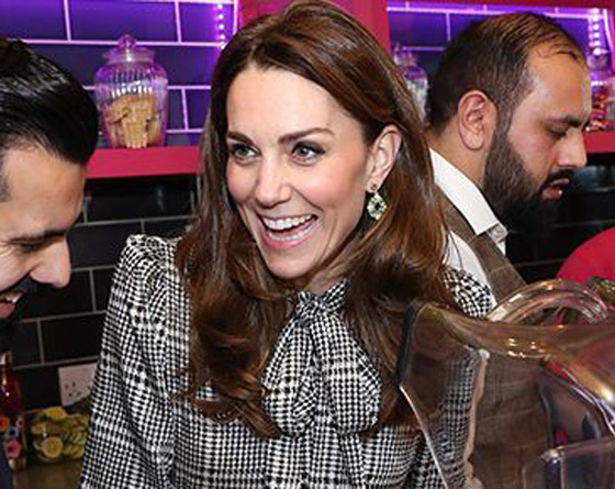 بالصور: كيت ميدلتون في فستان بقيمة 20 دولارا! صورة رقم 11 بالصور: كيت ميدلتون في فستان بقيمة 20 دولارا! صورة رقم 11