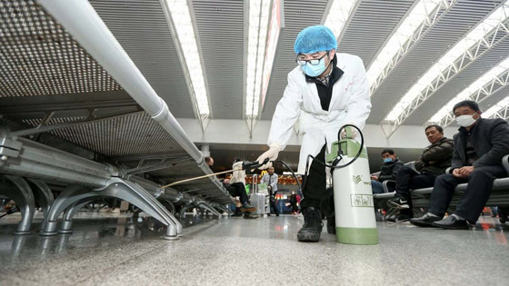 وفاة الطبيب الصيني الذي حذر من فيروس كورونا وهددته الشرطة ليصمت! صورة رقم 45