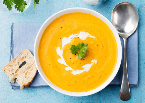 إليكم طريقة تحضير شوربة اليقطين والجزر بالكريمة للرجيم صورة رقم 3