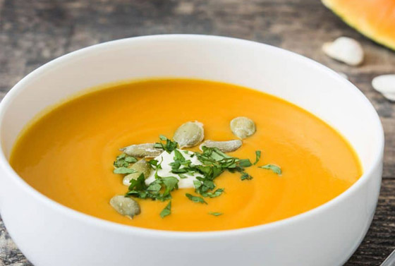 إليكم طريقة تحضير شوربة اليقطين والجزر بالكريمة للرجيم صورة رقم 4