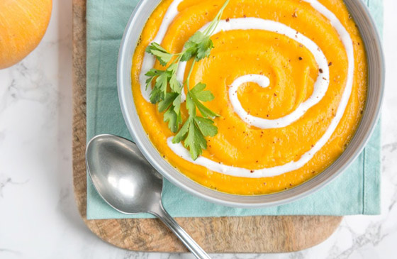 إليكم طريقة تحضير شوربة اليقطين والجزر بالكريمة للرجيم صورة رقم 7