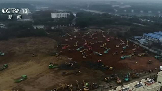 بالصور.. الصين تبني مستشفى في 10 أيام لمواجهة الفيروس صورة رقم 9