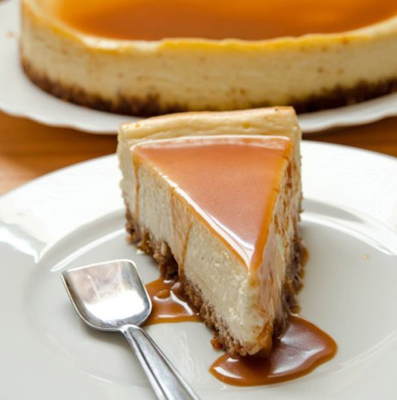 طريقة تحضير تشيز كيك بصلصة الكراميل بطعمه المميز صورة رقم 11
