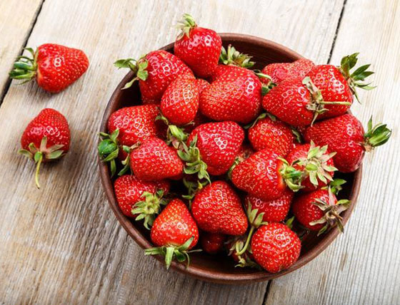 الفراولة.. وأكلات حمراء لمقاومة الاكتئاب صورة رقم 1 الفراولة.. وأكلات حمراء لمقاومة الاكتئاب صورة رقم 1