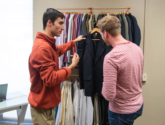 لهذا يجب غسل الملابس الجديدة قبل ارتدائها لأول مرة! صورة رقم 3