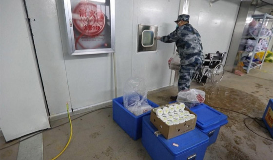 خطره يزداد.. ترجيح إصابة المئات بالطواقم الطبية الصينية بفيروس كورونا! صورة رقم 2