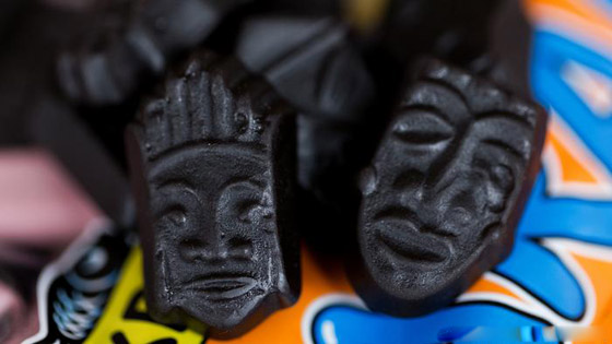 صور: حلوى ومشروبات بـ(نكهة عنصرية) مذلة! صورة رقم 1