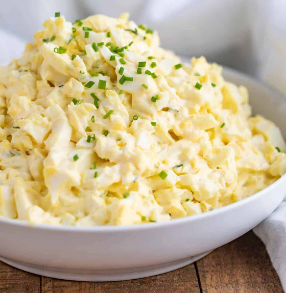 طريقة تحضير سلطة البيض المسلوق لوجبة إفطار صحية ولذيذة صورة رقم 3