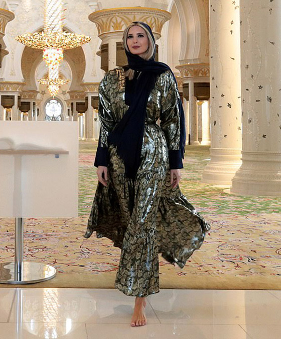 إيفانكا ترامب تخطف الأنظار في الإمارات بـ3 إطلالات مميزة ومحتشمة صورة رقم 9