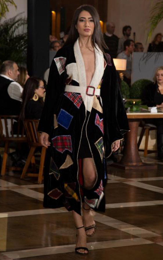 سميرة ومريم مصممتان صديقتان تتشاركان من أجل الموضة والتراث المغربي صورة رقم 9