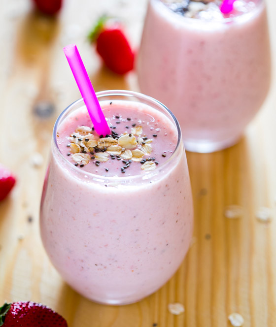 طريقة تحضير سموذي الفراولة بالشوفان لفطور صحي ولذيذ صورة رقم 2