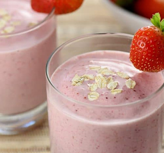 طريقة تحضير سموذي الفراولة بالشوفان لفطور صحي ولذيذ صورة رقم 5