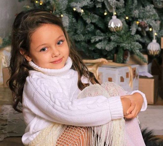 مصرية تفوز بتاج ملكة جمال أطفال روسيا.. (تيا حسن) أبهرت العالم صورة رقم 12