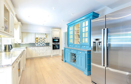 كوخ مستوحى من القصص الخيالية بمليون دولار صورة رقم 5