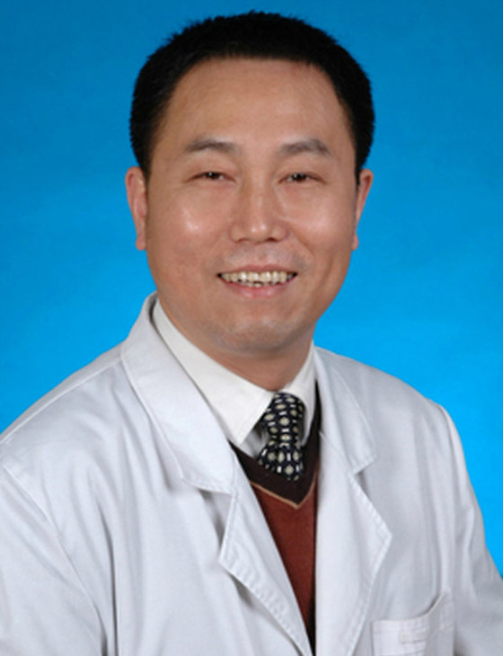 فيروس كورونا يقضي على ثالث طبيب.. وفاة زميل أول من حذر من المرض صورة رقم 1 فيروس كورونا يقضي على ثالث طبيب.. وفاة زميل أول من حذر من المرض صورة رقم 1