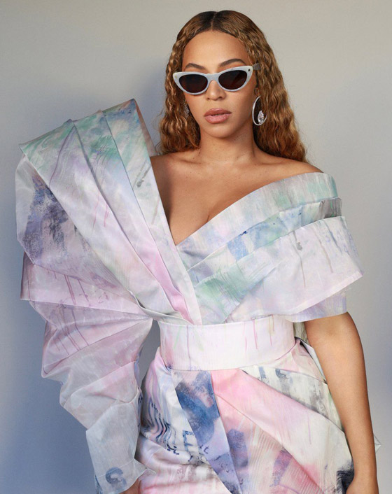 بالصور: تعرفوا إلى أبرز أيقونات الموضة في كل العصور صورة رقم 9