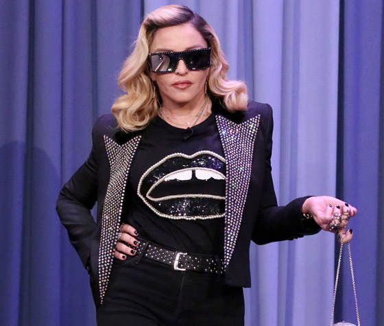 بالصور: تعرفوا إلى أبرز أيقونات الموضة في كل العصور صورة رقم 17