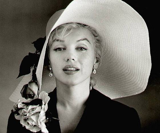 بالصور: تعرفوا إلى أبرز أيقونات الموضة في كل العصور صورة رقم 22