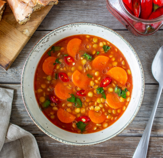 إليكم 8 وصفات شوربات العدس الشهية بنكهات عديدة للوقاية من الأمراض صورة رقم 3