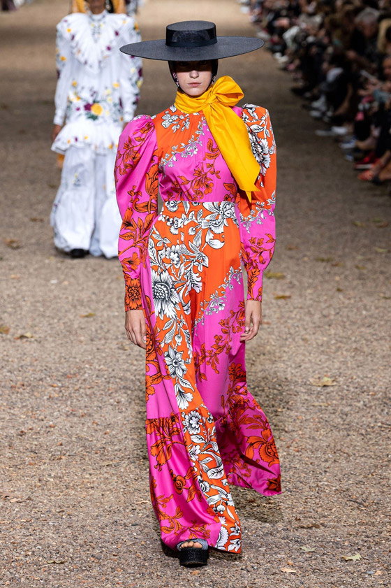 الربيع يعود حاملاً معه إشراقة ورديّة صورة رقم 3