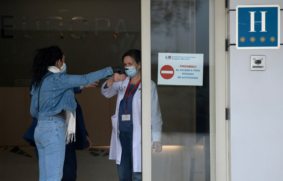 الأصعب لم يأت بعد.. فيروس كورونا يؤرق العالم ويستكين في الصين! صورة رقم 7 الأصعب لم يأت بعد.. فيروس كورونا يؤرق العالم ويستكين في الصين! صورة رقم 7