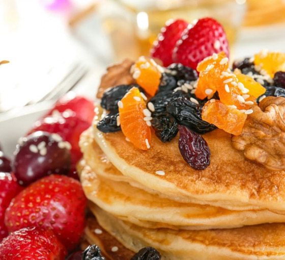 إليكم طريقة تحضير بان كيك بالفواكة للرجيم صورة رقم 1 إليكم طريقة تحضير بان كيك بالفواكة للرجيم صورة رقم 1