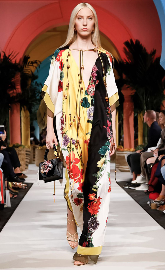 بالصور: قفاطين وجلابيات مطبعة موضة ربيع 2020 بحسب شكل الجسم صورة رقم 3