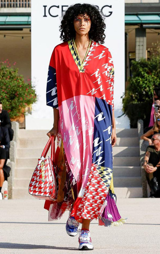 بالصور: قفاطين وجلابيات مطبعة موضة ربيع 2020 بحسب شكل الجسم صورة رقم 14