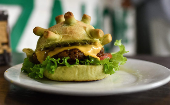 كورونا برغر.. ابتكار فيتنامي لرفع المعنويات في مواجهة الوباء! صورة رقم 5