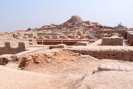 صورة رقم 3 - صور: إليكم أغرب 5 أماكن في العالم التي تحدث فيها أشياء غريبة وغامضة! صورة رقم 3 - صور: إليكم أغرب 5 أماكن في العالم التي تحدث فيها أشياء غريبة وغامضة!