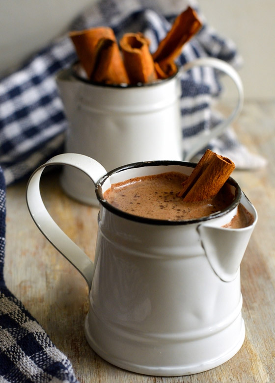 إليكم طريقة تحضير هوت شوكليت بالقرفة اللذيذ بسعرات حرارية أقل صورة رقم 11