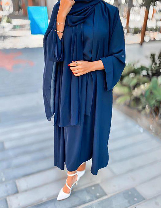 بالصور: موديلات أنيقة متنوعة من العبايات لإطلالتك الرمضانية صورة رقم 8