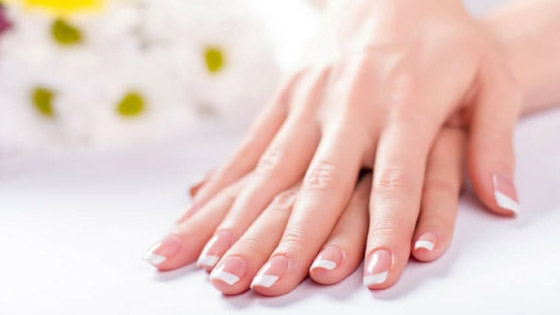 5 نصائح للحفاظ على نعومة اليدين من أضرار المعقمات صورة رقم 1