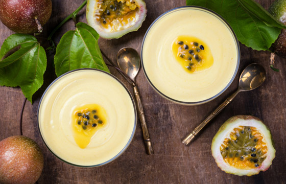 أسهل أنواع الحلويات.. إليكم طريقة تحضير حلوى البودينغ بأي نكهة مفضلة صورة رقم 2