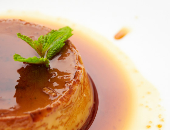 أسهل أنواع الحلويات.. إليكم طريقة تحضير حلوى البودينغ بأي نكهة مفضلة صورة رقم 4