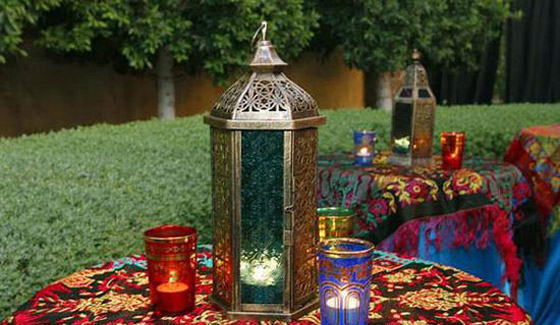 طرق تنسيق طاولة الاستقبال لرمضان صورة رقم 8