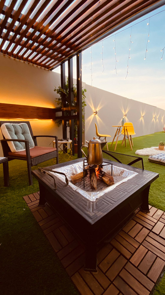 صور وفيديو: كيف حوّل سعوديون سطوح منازلهم الى جلسات فاخرة وبأبسط التكاليف؟ صورة رقم 11