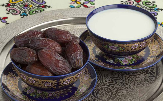 التمر بالحليب.. مشروب رمضاني بفوائد صحية مذهلة بشهر الصوم صورة رقم 1